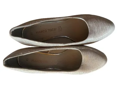 Marco Tozzi Damen Pumps Elegant Silber Leder Gr. 35, 36 Ungleiches Paar