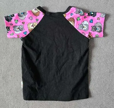 BABAUBA Kinder T-Shirt Gr. 80 Schwarz Pink Katzen Diamanten Raglan