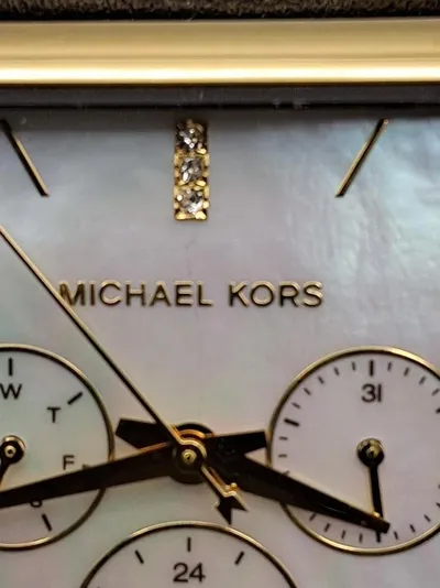 Michael Kors MK-2769 Damenuhr Multifunktion Gold Leder Strass