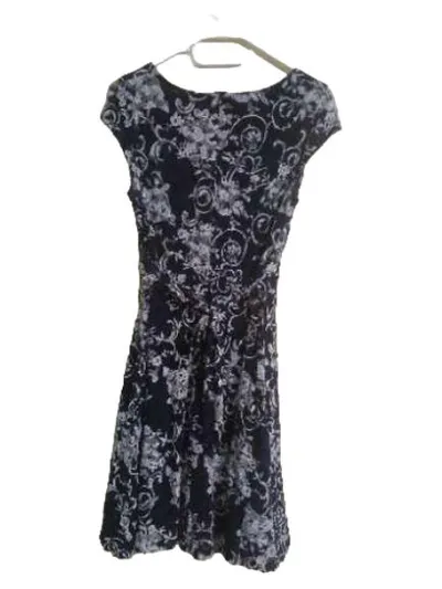 Sweet Miss Damen Festkleid Blau Blumenmuster Spitze Gr. S 36