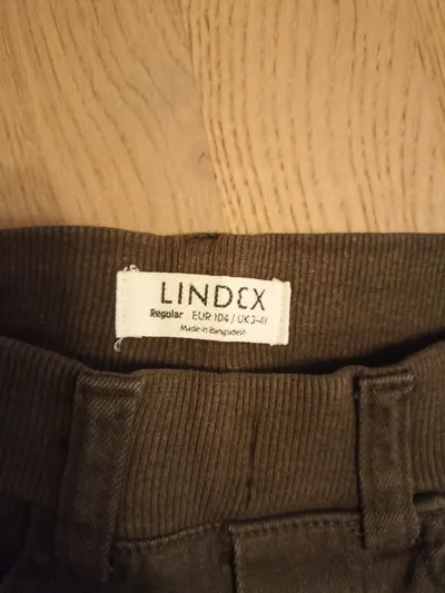 Lindex Kinder Stoffhose Jeans Gr. 104 Braun Regular Fit Elastikbund