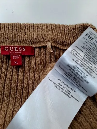GUESS Damen Pullover Gr. 42, XL Beige V-Ausschnitt Rippstrick Casual