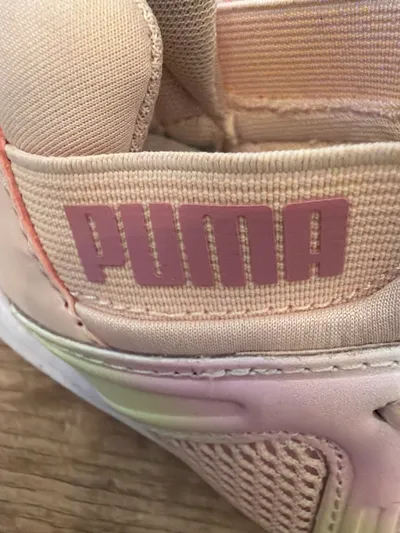 PUMA Sneaker Mädchen Gr. 27 Rosa Farbverlauf Sportschuhe Kinder