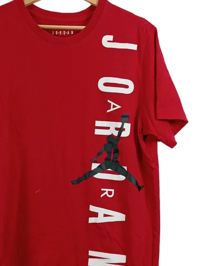 Jordan T-Shirt Herren Gr. L Rot Jumpman Logo Vertikal Streetwear