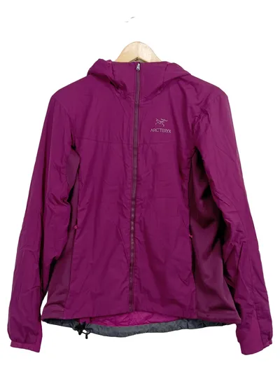 Arc'teryx Damen Windjacke Outdoorjacke Gr. 40 L Lila Kapuze