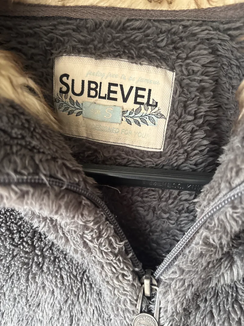 SUBLEVEL Damen Fleecejacke Teddy Kapuze Fellkragen Grau Gr. S 4