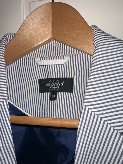 Bexleys Woman Blazer Damen Gr. 38 Gestreift Blau Weiß Business