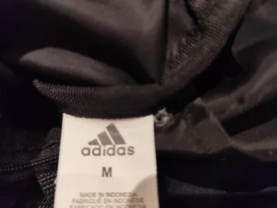 Adidas Sporttasche Schwarz Weiß Logo Duffelbag Größe M Polyester