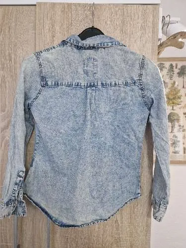 Denim Co. Damen Jeanshemd Hemdbluse Gr. 34 XS Hellblau Acid Wash Langarm 2