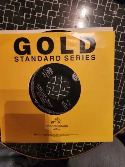Elvis Presley Good Luck Charm Vinyl Single RCA Gold Standard Series Rock Pop