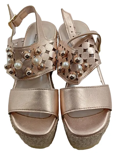 Alesya Damen Sandaletten Gold Gr. 35 Plateau Wedges Perlen Metallic