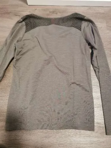 EDC by Esprit Damen Langarmshirt Gr. XS Grau Lochmuster Casual
