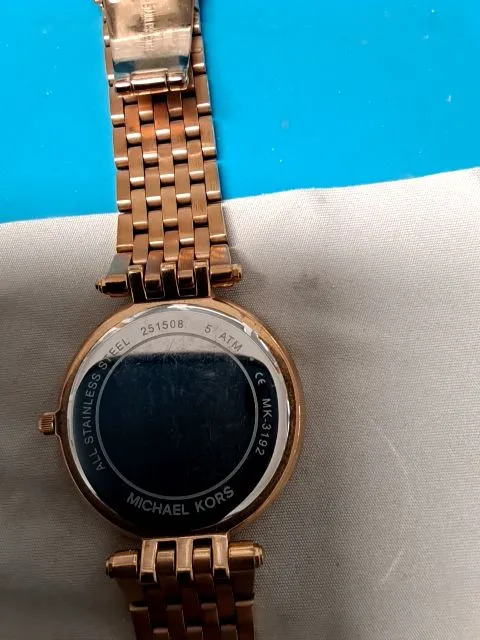 Michael Kors Damenuhr Armbanduhr MK-3192 Gold Edelstahl Strass 4