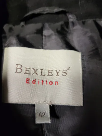 Bexleys Damen Blazer Jacke Schwarz Gr. 42 Wolle Klassisch