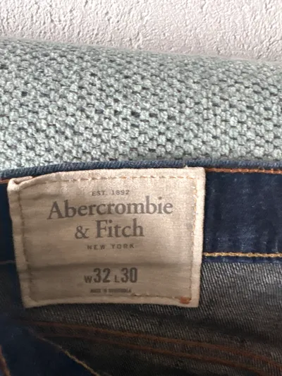 Abercrombie & Fitch Damen Jeans Regular Fit W32 L30 Blau Casual