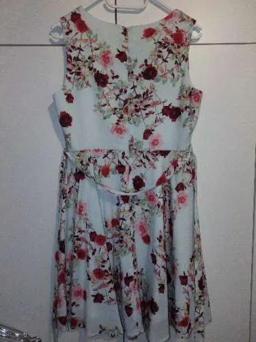 Yumi Damen Kleid Blumenmuster A-Linie Gr. 38 Mintgrün Rosen Schleife
