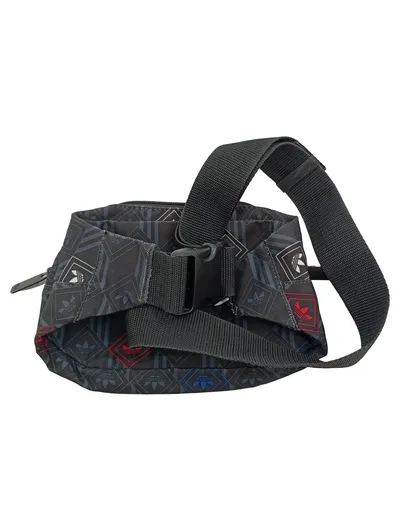 adidas Gürteltasche Bauchtasche Schwarz Logo-Print Sportlich