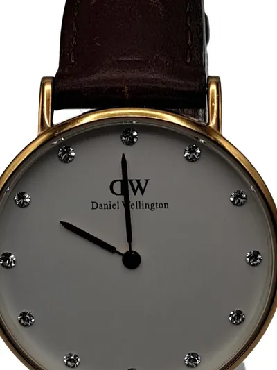 Daniel Wellington Armbanduhr Damen Braun Leder Strass Klassisch