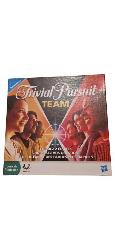 Trivial Pursuit TEAM Hasbro Quizspiel Brettspiel Partyspiel Französisch