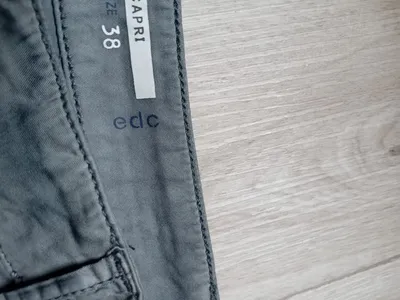 edc by Esprit Damen Capri Stoffhose Gr. 38 Grau Baumwolle