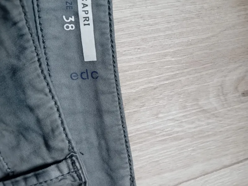 edc by Esprit Damen Capri Stoffhose Gr. 38 Grau Baumwolle 2
