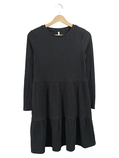 Hailys Damen Strickkleid Gr. 38 M Schwarz Rippstrick Langarm Rüschen Casual