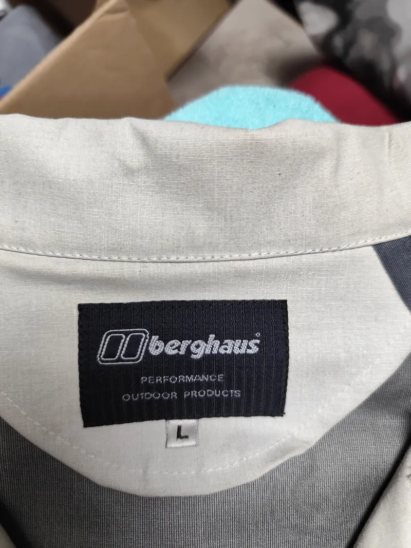 Berghaus Herren Outdoorjacke Jacke Beige Gr. 50 L 2