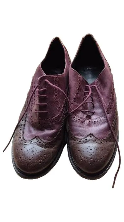 Bata Damen Oxford Brogue Schnürschuhe Leder Bordeaux Gr. 39