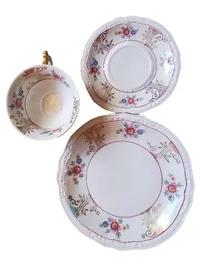 Bavaria Porzellan Kaffeegedeck 3-tlg Tasse Untertasse Teller Blumendekor Gold 1