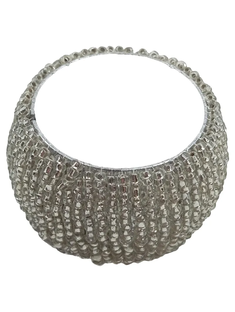 BUTLERS Shine On Serviettenringe 4er Set Silber Perlen Elegant 1