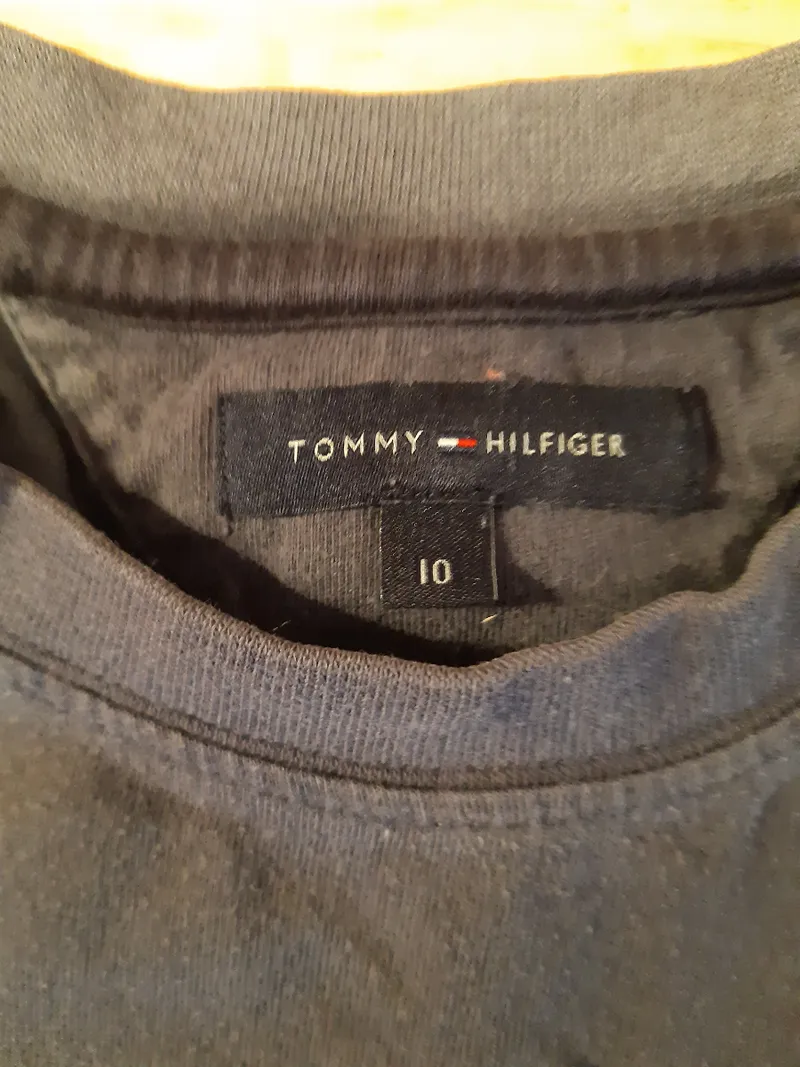 Tommy Hilfiger Kinder Langarmshirt Gr. 140 Grau New York 1985 Logo 5
