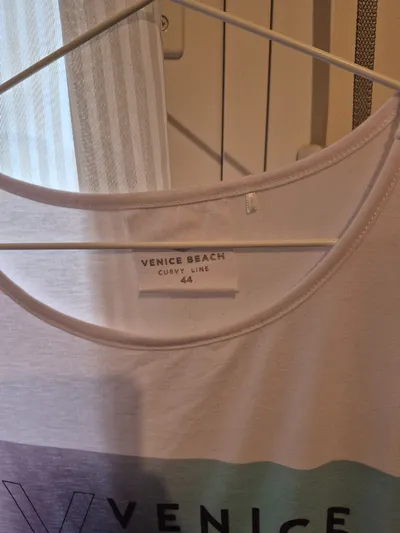 Venice Beach Curvy Line Damen T-Shirt Weiß Gr. 44 XXL Logo-Print