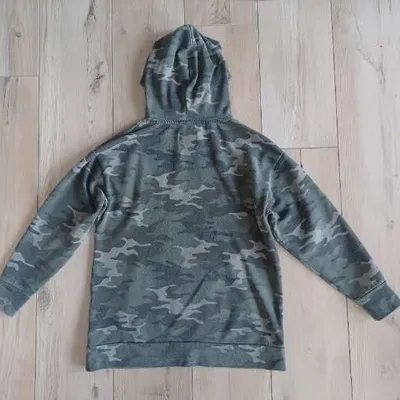 Zara Boys Kapuzenpullover Camouflage Gr. 152 Hoodie Grün Streetwear