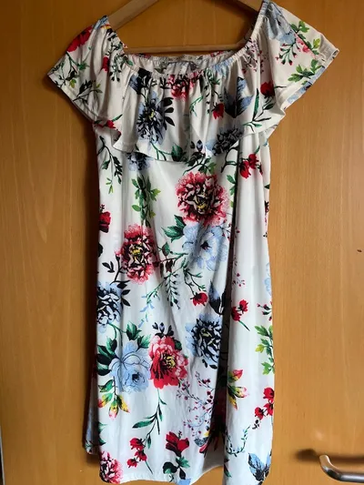 INSIDE Sommerkleid Damen Gr. 38, M Weiß Blumenmuster Off-Shoulder Casual