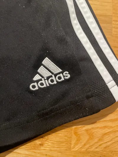 Adidas Sportrock Skort Kinder Mädchen Gr. 152 Schwarz 3 Streifen