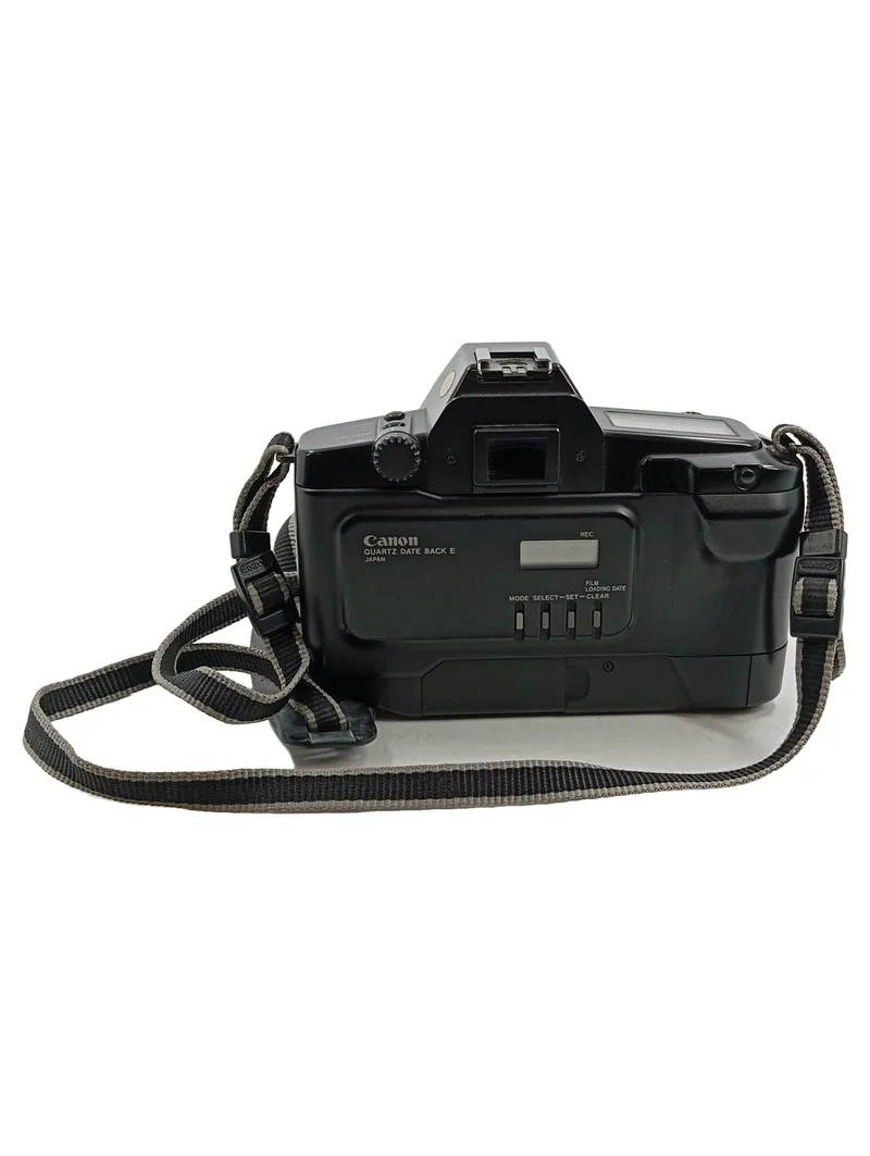 Canon EOS 650 Analoge Spiegelreflexkamera Body mit Quartz Date Back E 2
