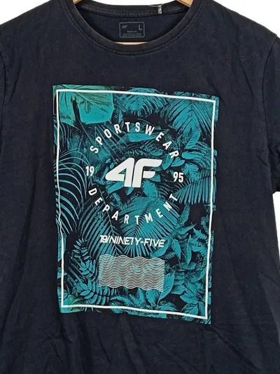 4F Herren T-Shirt Sportswear Department 1995 Gr. L Schwarz Tropical Print