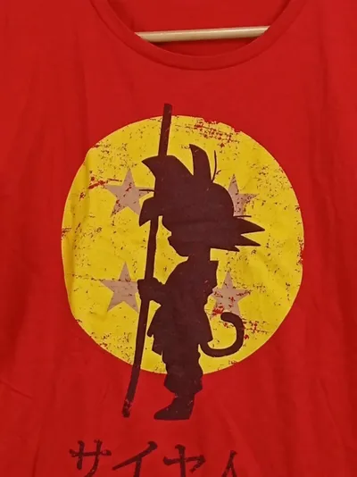 Gildan Herren T-Shirt Anime Saiyajin Design Rot Gr. L Dragon Ball