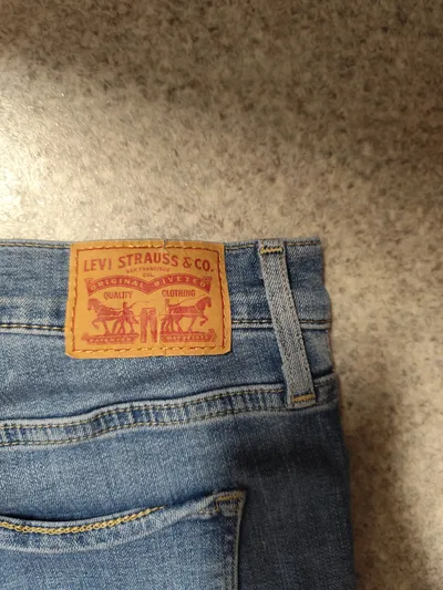 Levi's 315 Shaping Bootcut Damen Jeans W28 Blau Hellblau
