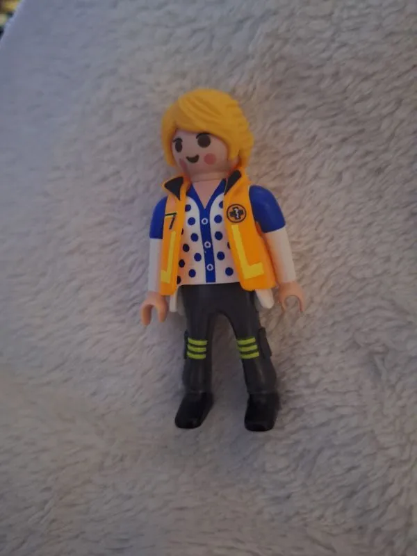 Playmobil Rettungsdienst Helferin Spielfigur mit Warnweste ab 4 Jahre 2