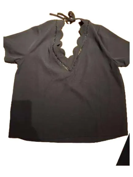 ABOUT YOU Damen Shirt Bluse Wellensaum Perlenbesatz Schwarz Gr. L 3