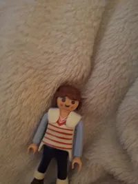 Playmobil Figur Frau Winterkleidung Streifenpullover Jacke ab 4 Jahre 3