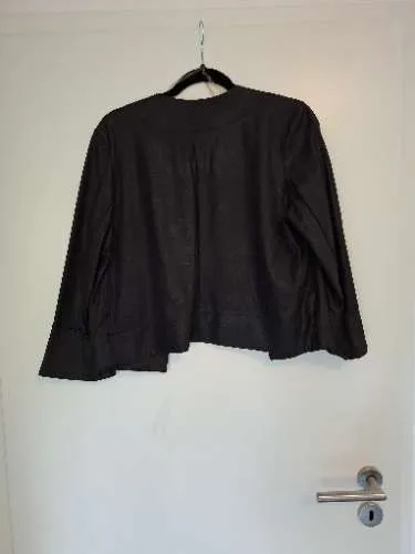 Liberty Damen Blouson Kurzjacke Schwarz Gr. 40 Kunstleder-Optik Glockenärmel
