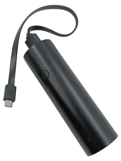 Anker A1109 Powerbank Schwarz kompakt mit Micro-USB Kabel