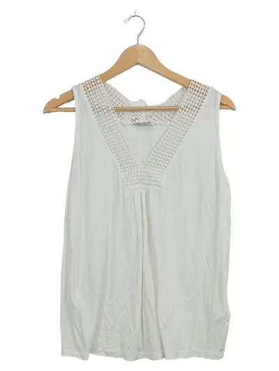 LASCANA Damen Top Shirt Gr. 36/38 Weiß Häkel V-Ausschnitt Ärmellos Sommer