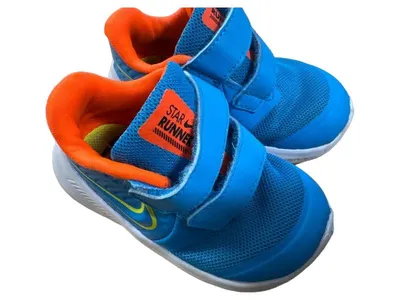 Nike Star Runner Kinder Sportschuhe Gr. 21 Türkis Orange Klettverschluss