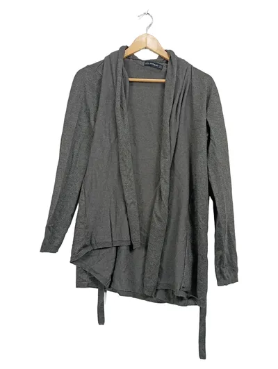 Zara Knit Damen Strickjacke Cardigan Grau Gr. M mit Gürtel