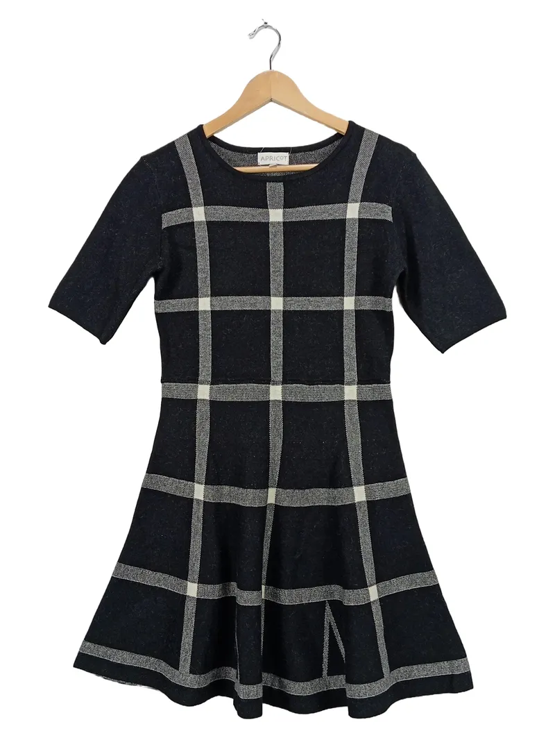 Apricot Damen Strickkleid kariert A-Linie Gr. M schwarz grau Herbst 1