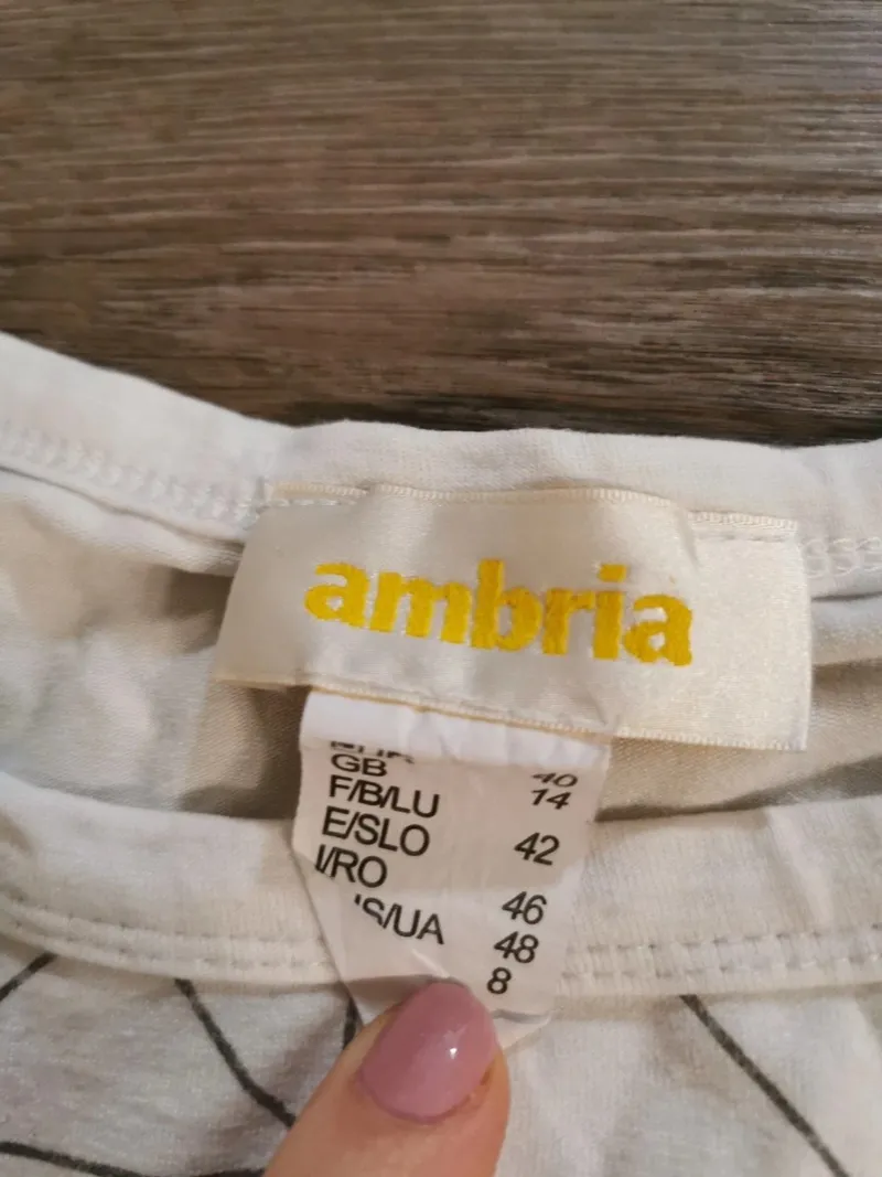 Ambria Damen T-Shirt Gr. 40/L Weiß Geometrisches Muster Casual 3