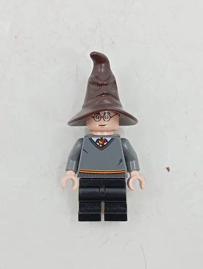 LEGO Harry Potter Minifigur mit Sprechendem Hut Hogwarts Figur